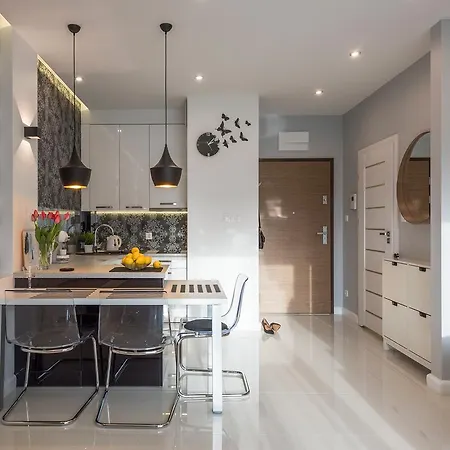 Athome * קרקוב